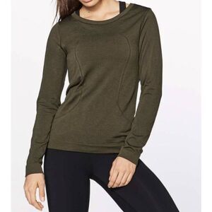 LULULEMON ATHLETICA Swiftly Tech Long Sleeve (Relaxed-Fit) Size 6